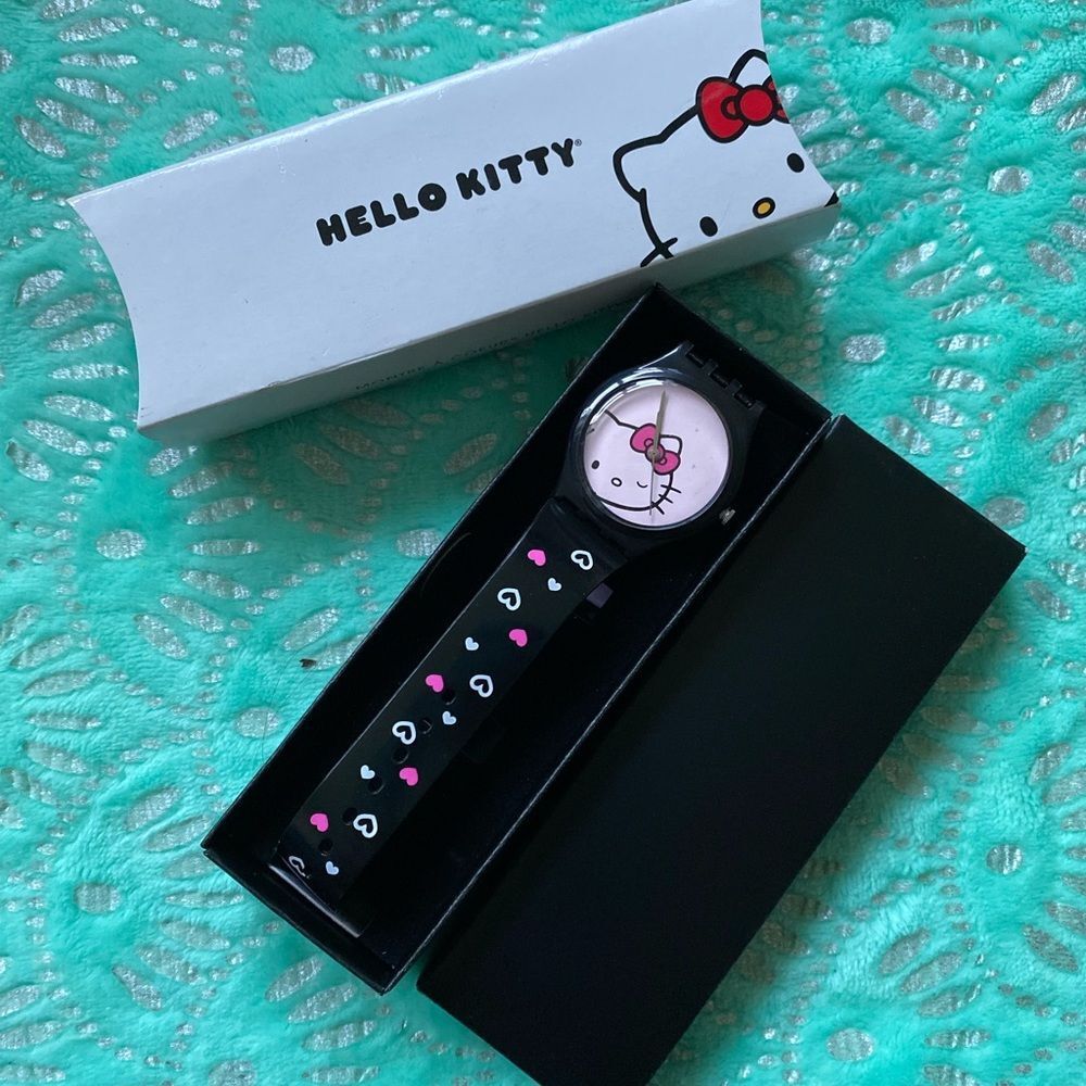 VINTAGE HELLO KITTY AVON